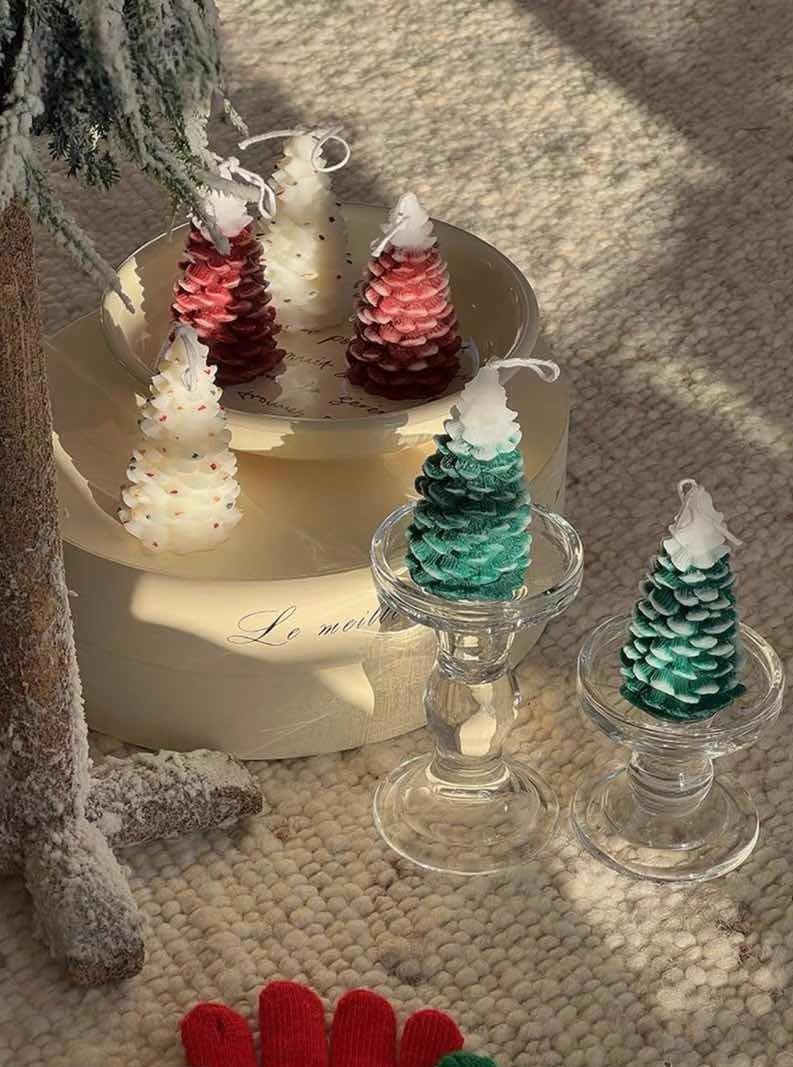 3 Pcs - Pine Cone Scented Soy Wax Candles ( $13.3 Each ) - Christmas